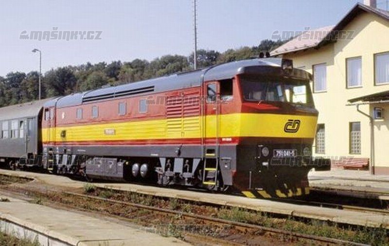 H0 - Dieselov lokomotiva ady 751 - D - analog #1