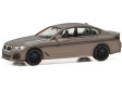 H0 - BMW Alpina B5 Sedan, champagne quartz metal.