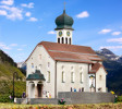 N - Kostel Wassen u Gotthardbahnu