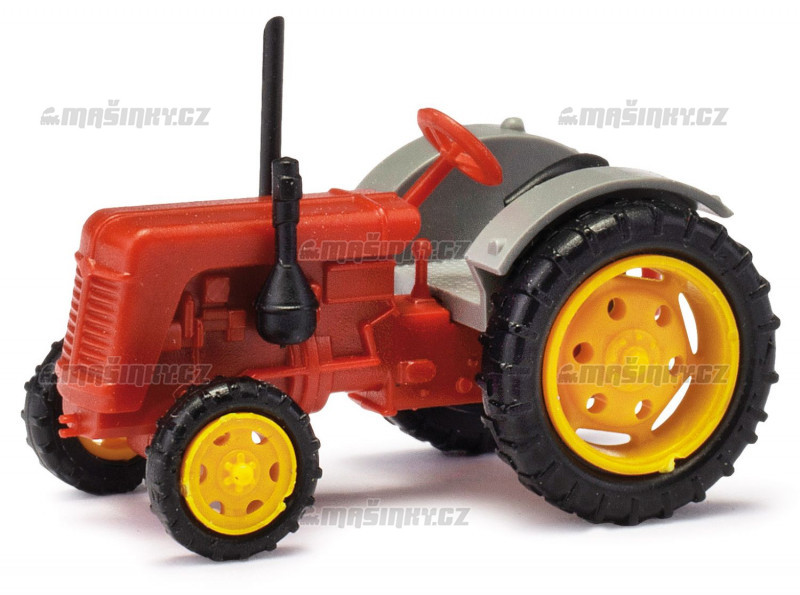 TT - Traktor Famulus, erven #1
