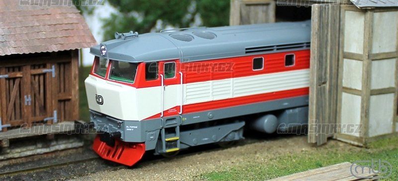 H0 - Dieselov lokomotiva T749.257  -  D digital, zvuk #4