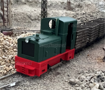 H0e - Dieselov lokomotiva Deutz OMZ 122F zelen - (analog)