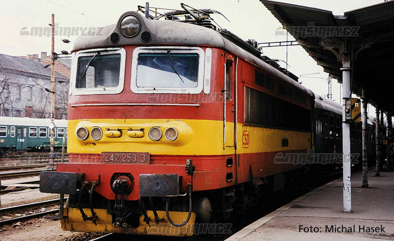 H0 - Elektrick lokomotiva 242.253-3 - SD (analog) #1
