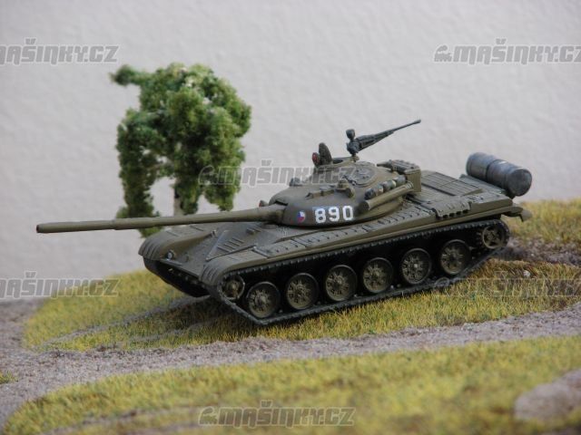 H0 - T-72 tank #1
